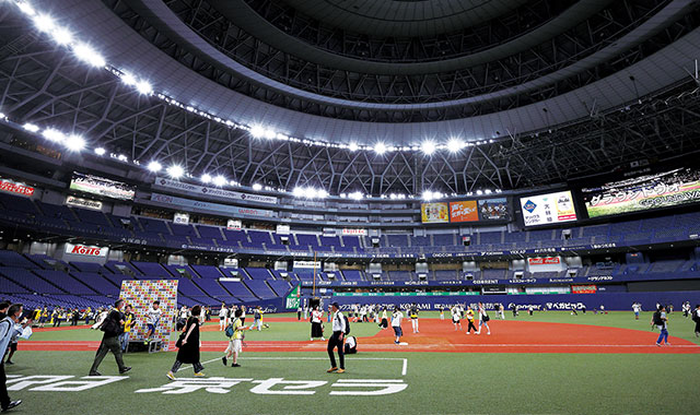 京セラドーム大阪グラウンドウォーク