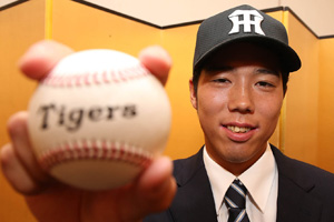 ニュース - チーム - 青柳晃洋選手との仮契約完了について｜阪神