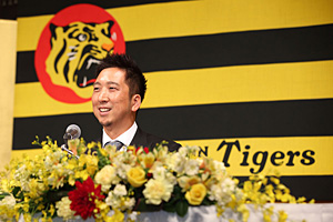 ニュース - チーム - 藤川球児選手入団会見｜阪神タイガース 公式サイト