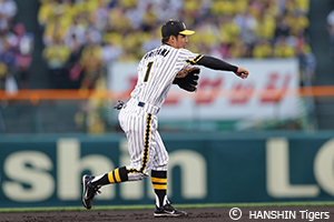 ニュース - イベント - 4/26(火)「伝統の一戦 人文字イベント