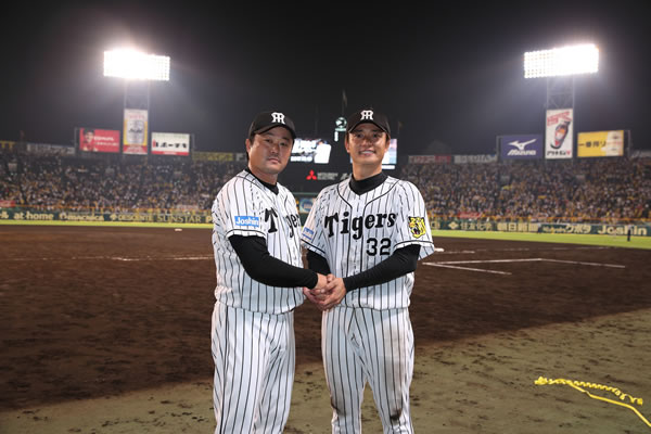 ニュース チーム 新井良太選手が現役引退を発表 阪神タイガース 公式サイト