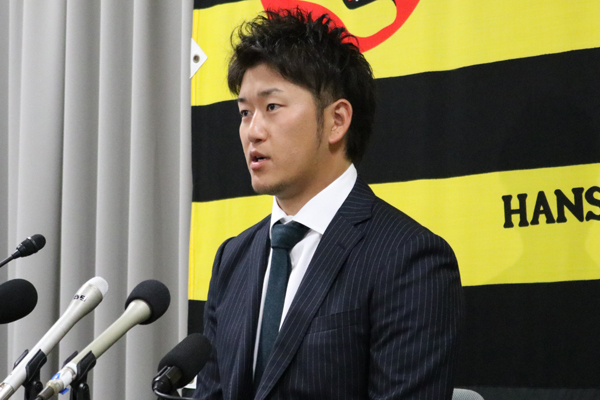 ニュース - チーム - 岩貞祐太選手が契約更改｜阪神タイガース 公式サイト