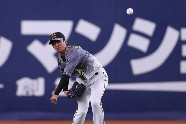 Amazon.co.jp: 阪神タイガース 近本光司選手 ゴールデングラブ