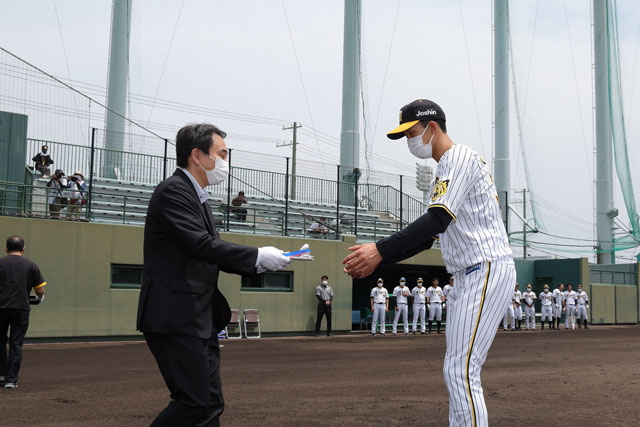 ニュース - ファーム - 球団選定ファーム6月度月間MVPに小幡竜平選手