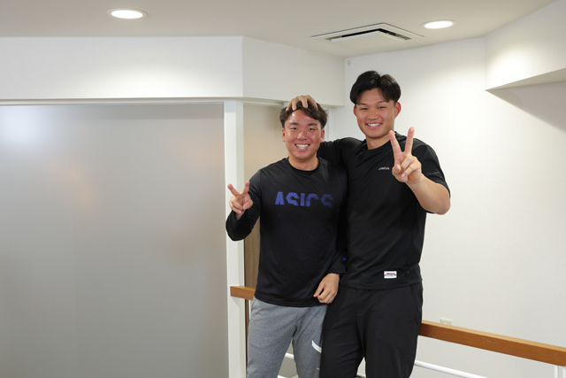 ニュース - グッズ - 「阪神タイガース 公式イヤーブック2024」3/8(金