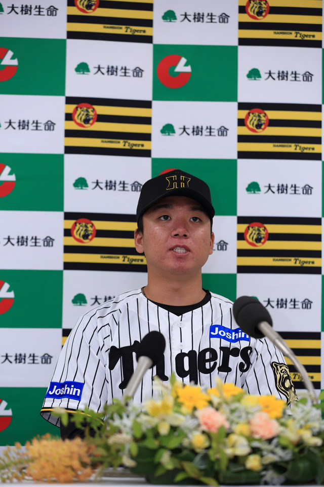 エポック ワン RC【佐藤輝明】5月度 大樹生命月間MVP賞（21.6.9） 日本野球機構（NPB） on X: 