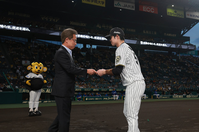 ニュース - チーム - 球団選定8月度月間最優秀選手に中野拓夢選手